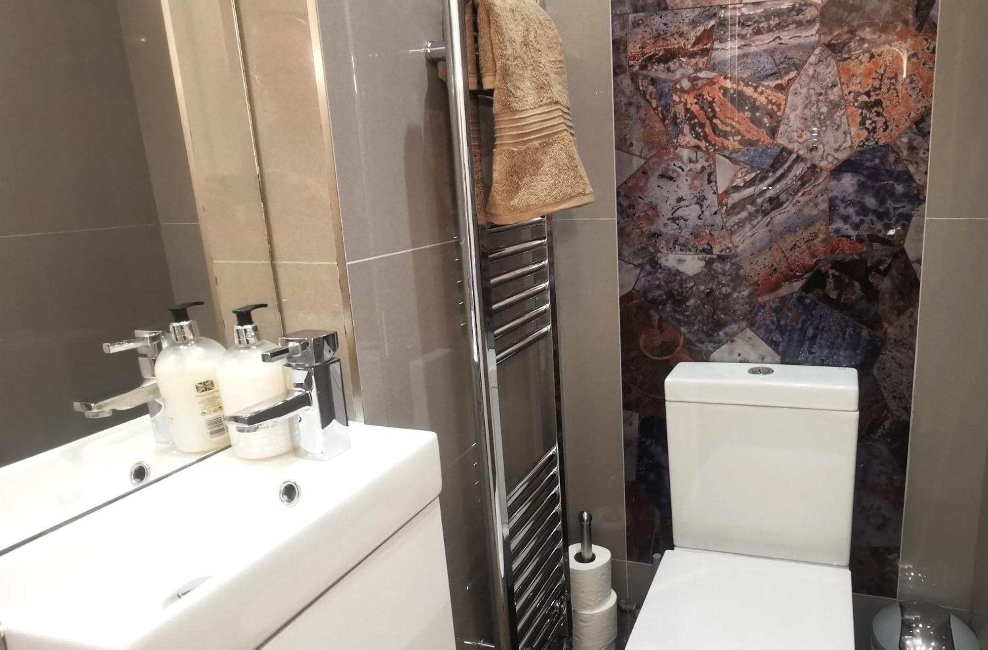 Beautiful London Home Sleeps 6, 2 Minutes To Metro Londres Exterior foto